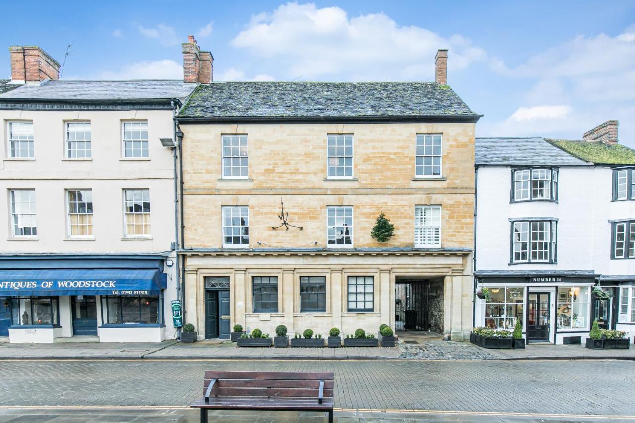 Oxfordshire Living - The Spencer Apartment - Удсток Екстериор снимка