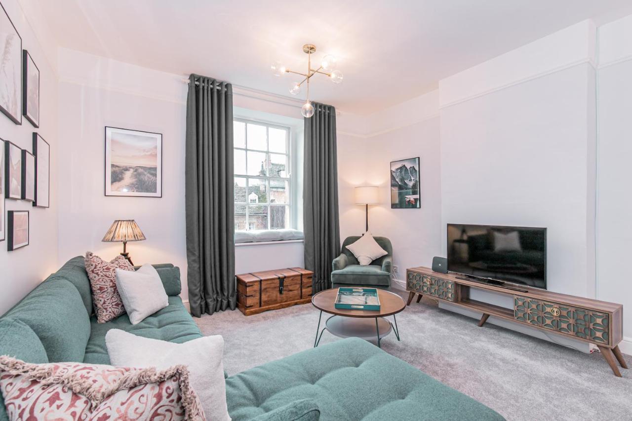 Oxfordshire Living - The Spencer Apartment - Удсток Екстериор снимка